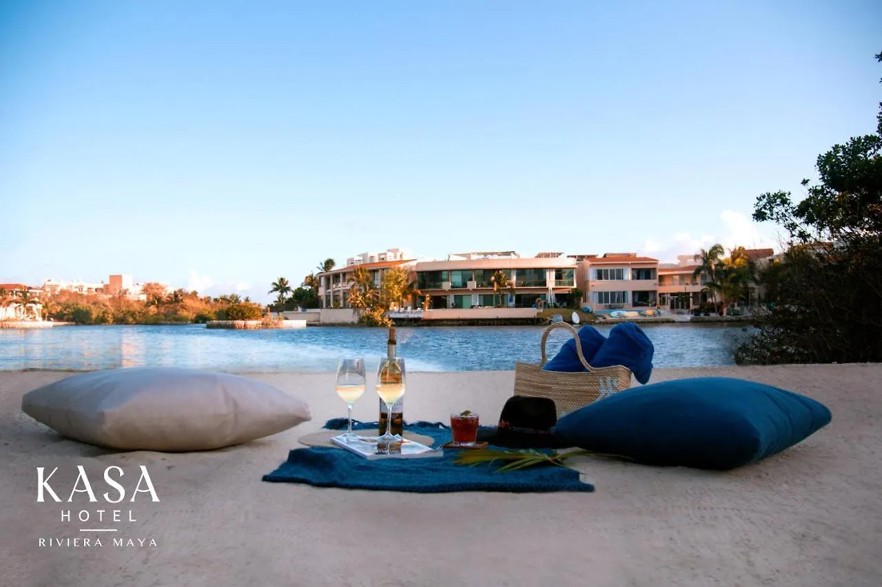 Kasa Hotel Riviera Maya 普托阿范特拉斯